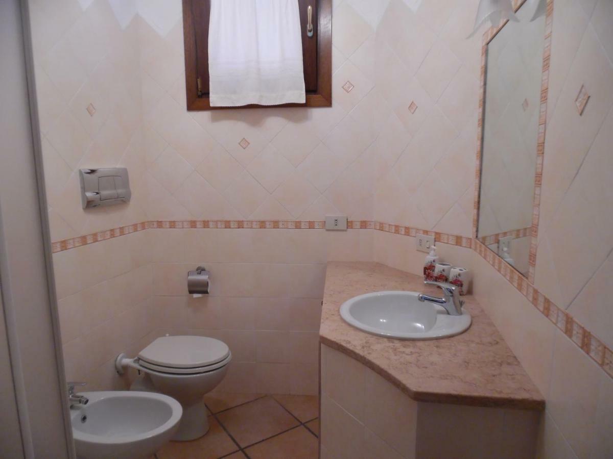 Villa Maestrale Olbia Exteriör bild